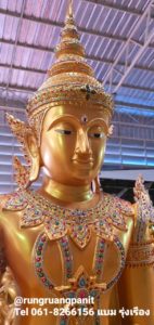 พระแก้วมรกต พระทรงเครื่องพระจักรพรรด์_201219_2